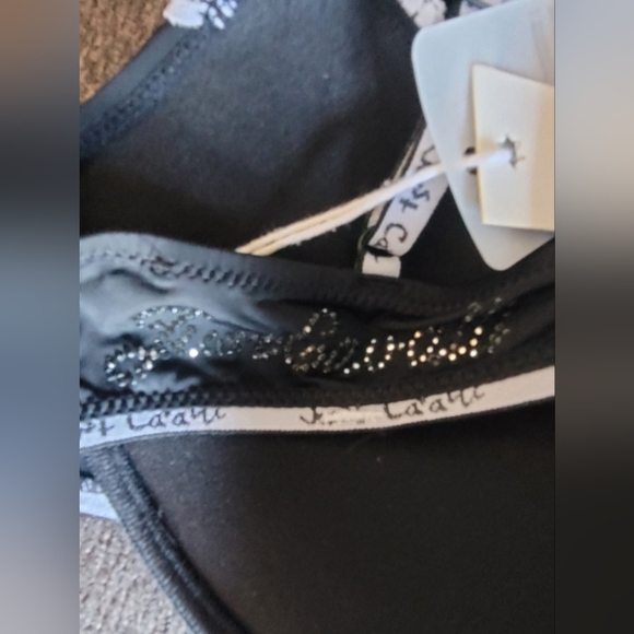 Just Cavalli bra in size 34B. - Picture 3 of 3